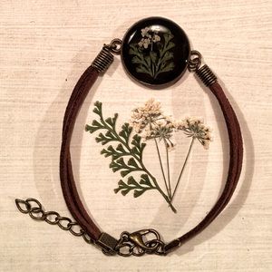 Queen Anne’s Lace Suede Bracelet